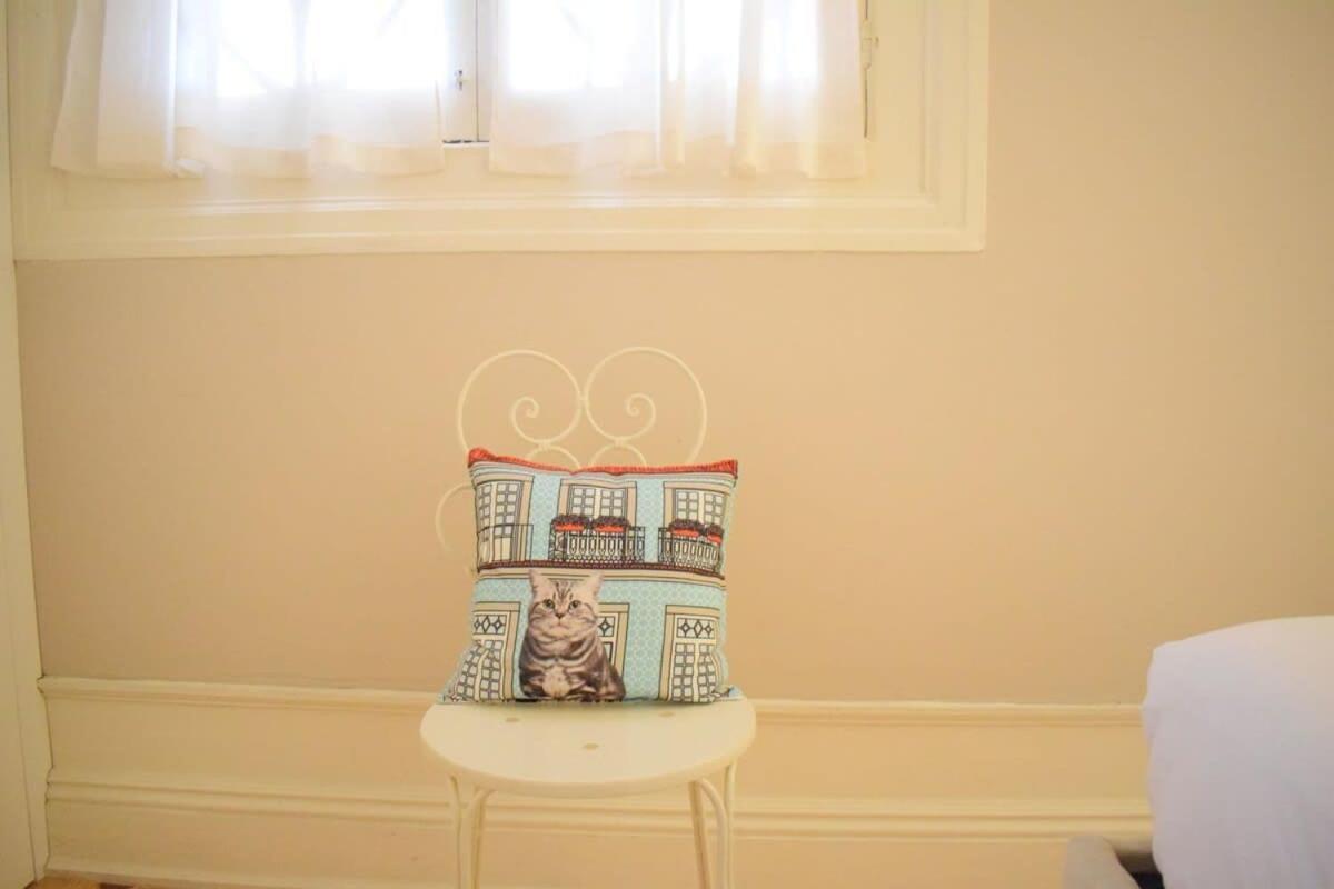 Liiiving In Porto - Vintage Balcony Apartment Ngoại thất bức ảnh