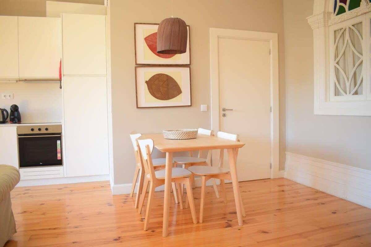 Liiiving In Porto - Vintage Balcony Apartment Ngoại thất bức ảnh